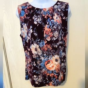 Calvin Klein sleeveless floral blouse. M